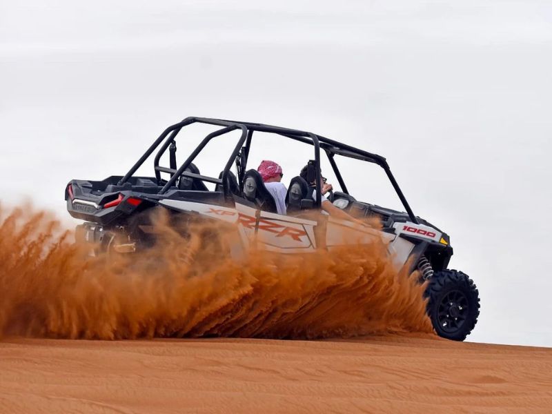 Top 4 Seater Buggy Tour In Dubai